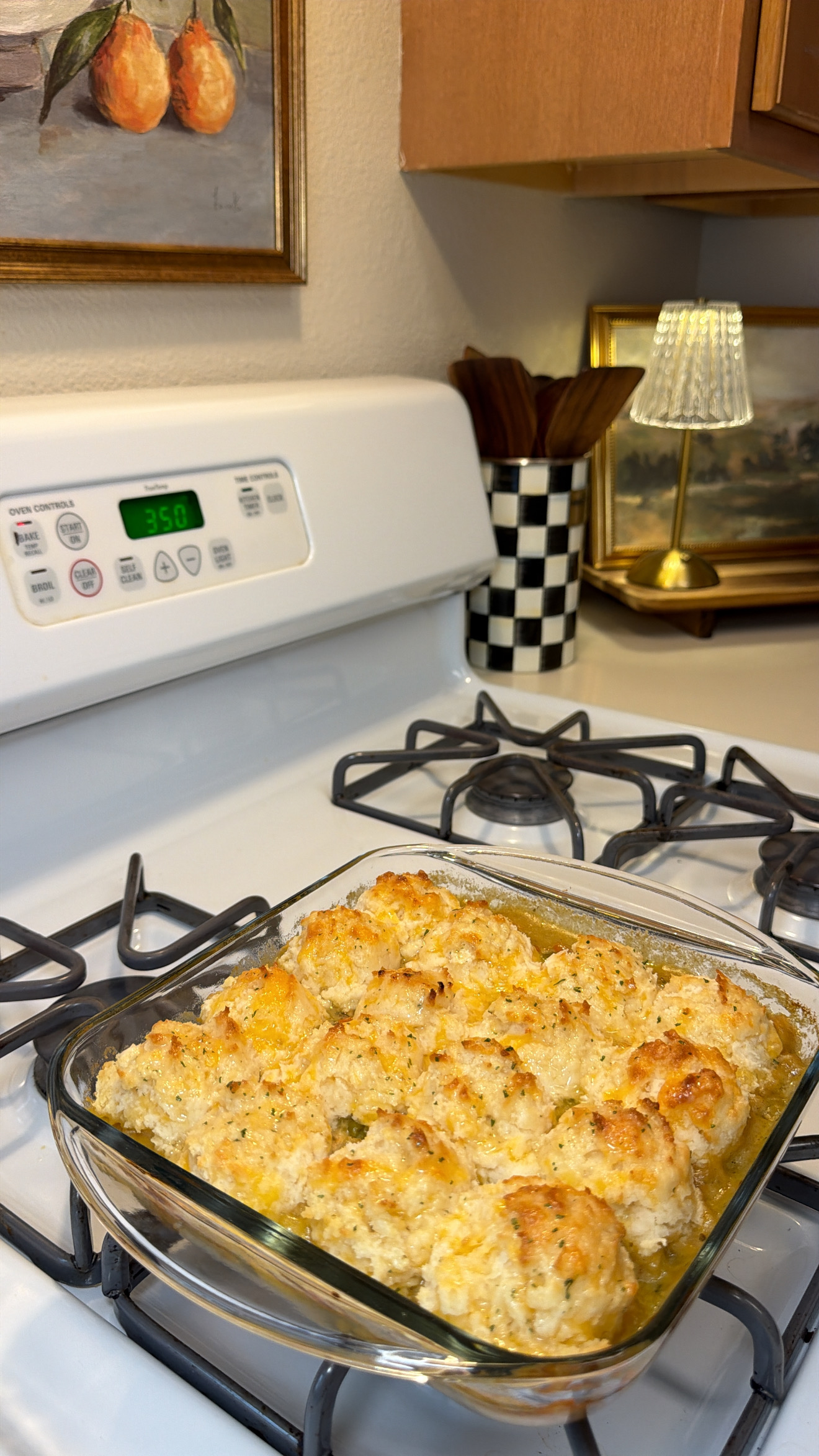 Cheddar Bay Biscuit Chicken Pot Pie
